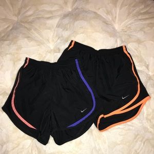 NIKE women’s tempo running shorts